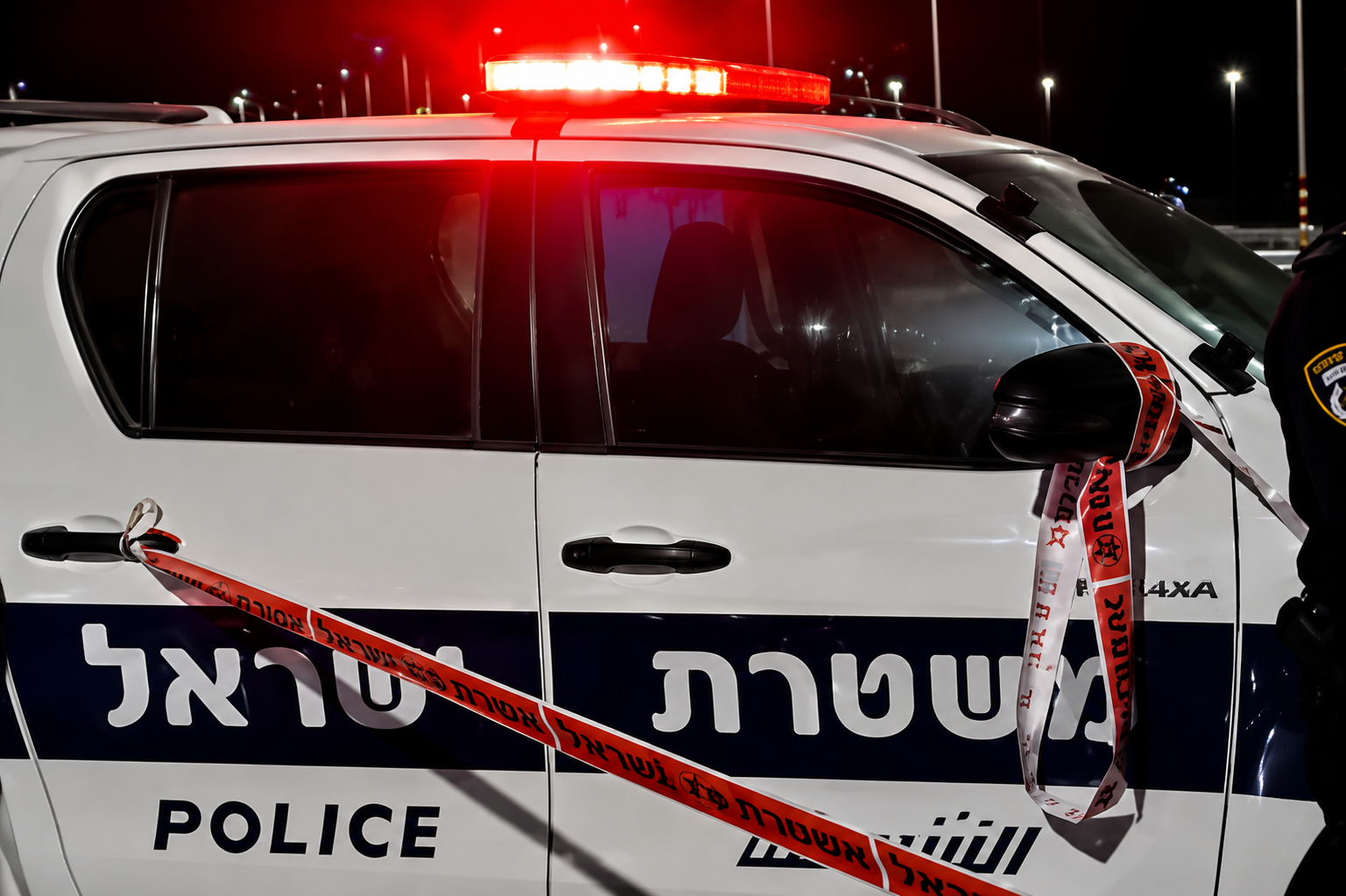 إطلاق نار خطير في تل السبع: محاولة قتل استهدفت شخصًا وإطلاق النار على الشرطة