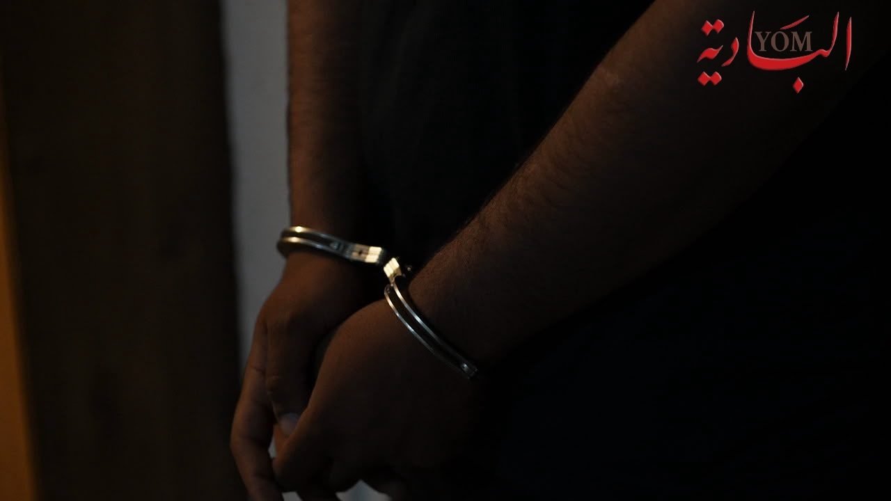لائحة اتهام ضد ثلاثة شبان من اللقية والظاهرية بتهمة تجارة السلاح